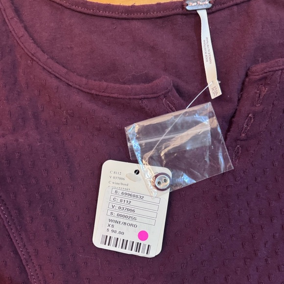 Free People top! - Picture 2 of 3
